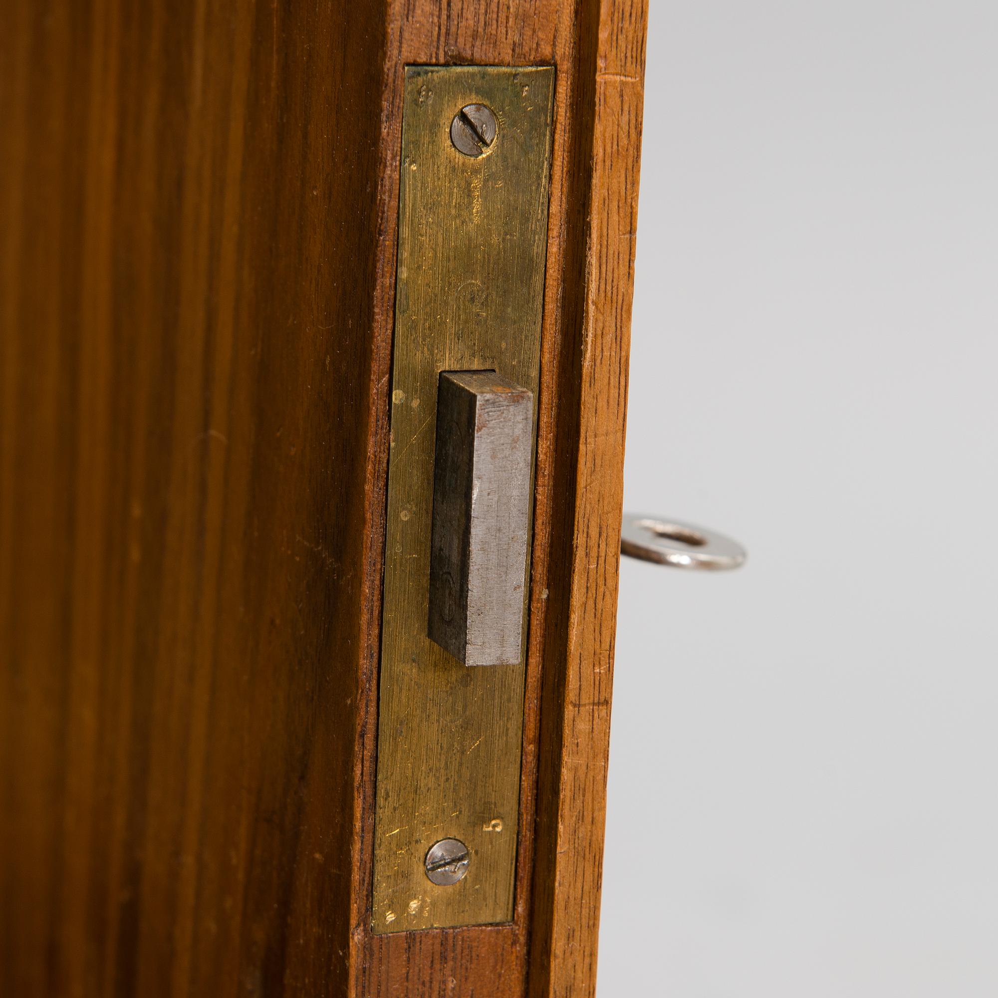 BUFFET / SIDEBOARD, Finland ca 1910-1920s.
