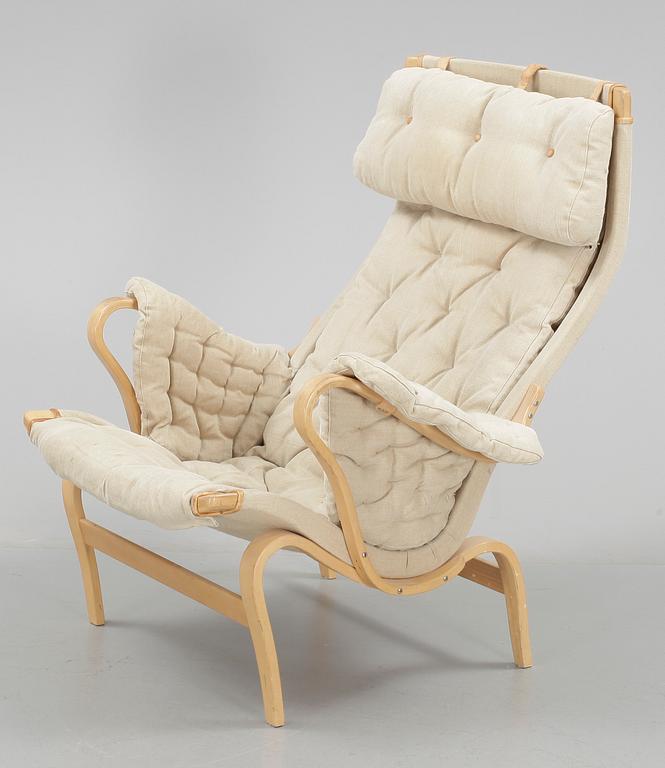 FÅTÖLJ, "Pernilla", Bruno Mathsson, 1900-talets tredje kvartal.