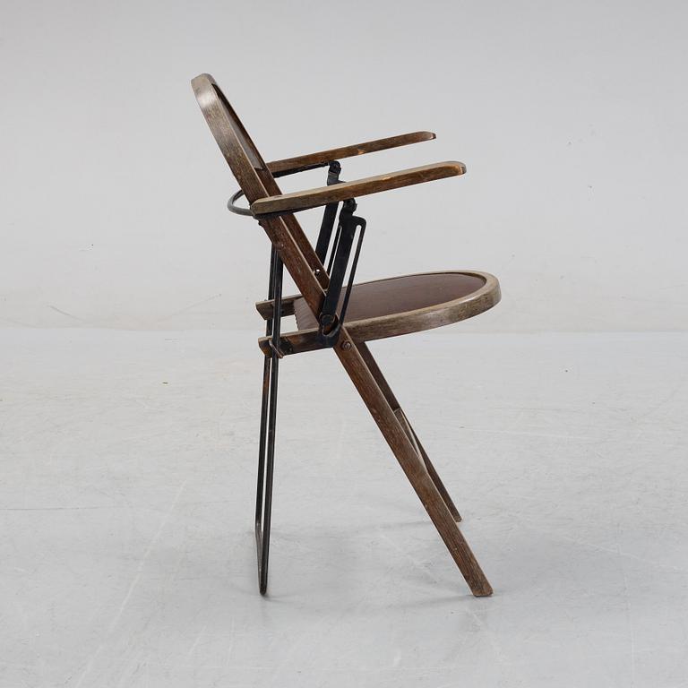 A model 5560 'Stackmo' collapsible stained beech chair, Gemla, Diö, 1930's.