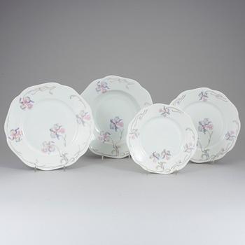MATSERVIS, 57 delar, porslin, Rosenthal, 1900-talets första hälft.