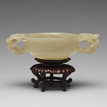 687. A Chinese nephrite beaker, 20th Century.