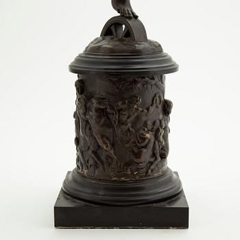 Sculpture, bronze, around 1900.