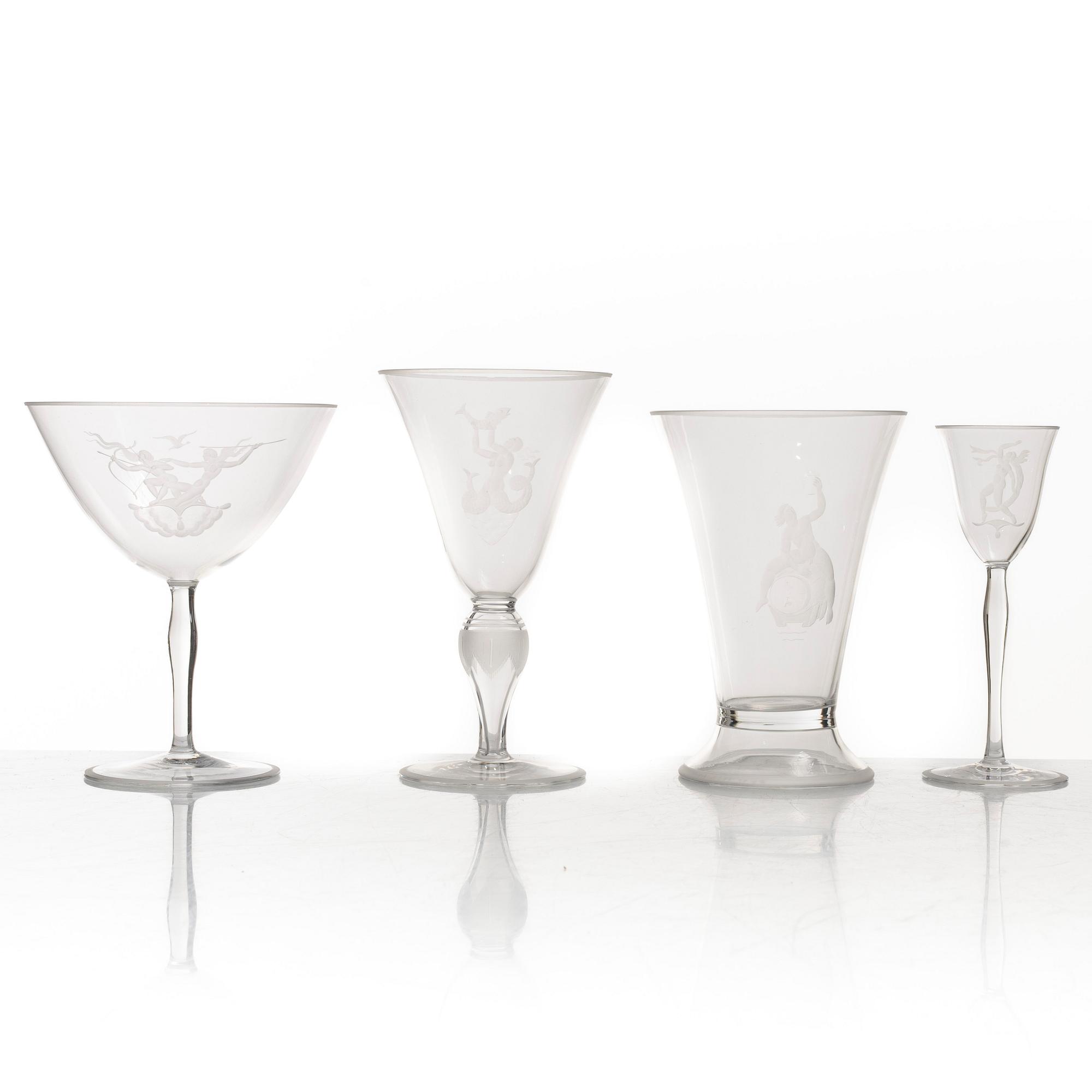 Simon Gate, glasservis, 65 delar, Orrefors, 1926.