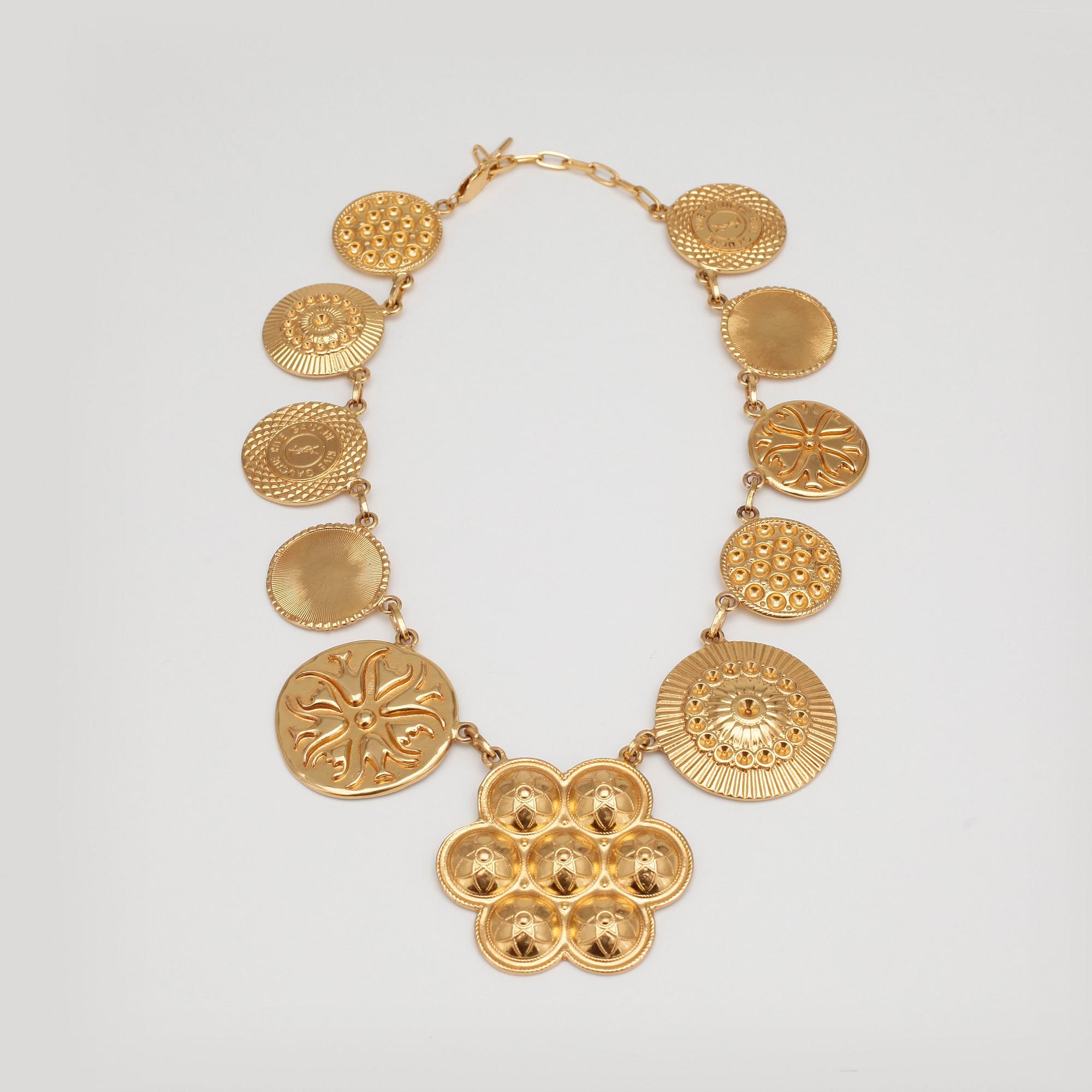 YVES SAINT LAURENT, halsband.