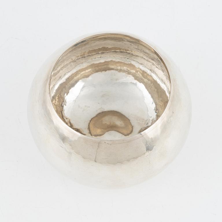 Roland Lantz, skål, sterlingsilver, Stockholm, 1976.