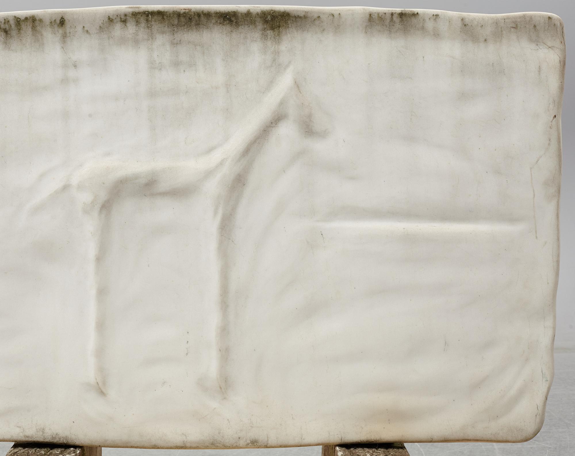 Marc Rizell, marmorskulptur på järnstativ, signerad.