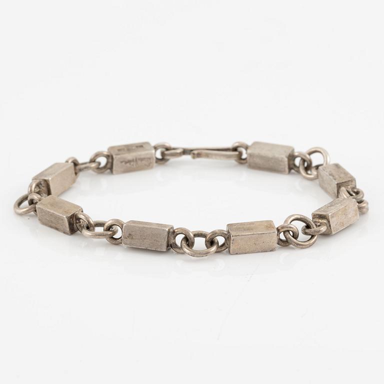 Wiwen Nilsson, collier/armband, silver, stavkedjor.