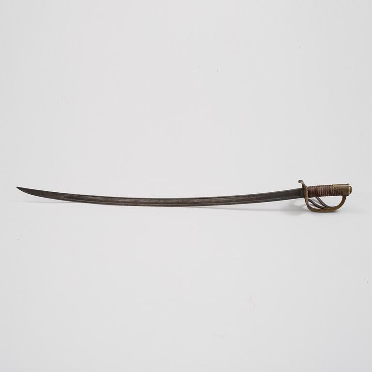 a French light cavalry sabre model 1822.