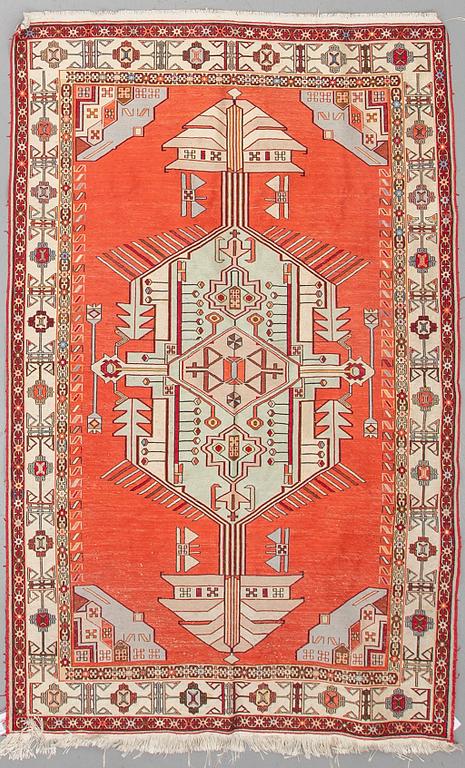 A RUG, silk, Sirjan, flat weave, ca 200 x 130 cm.