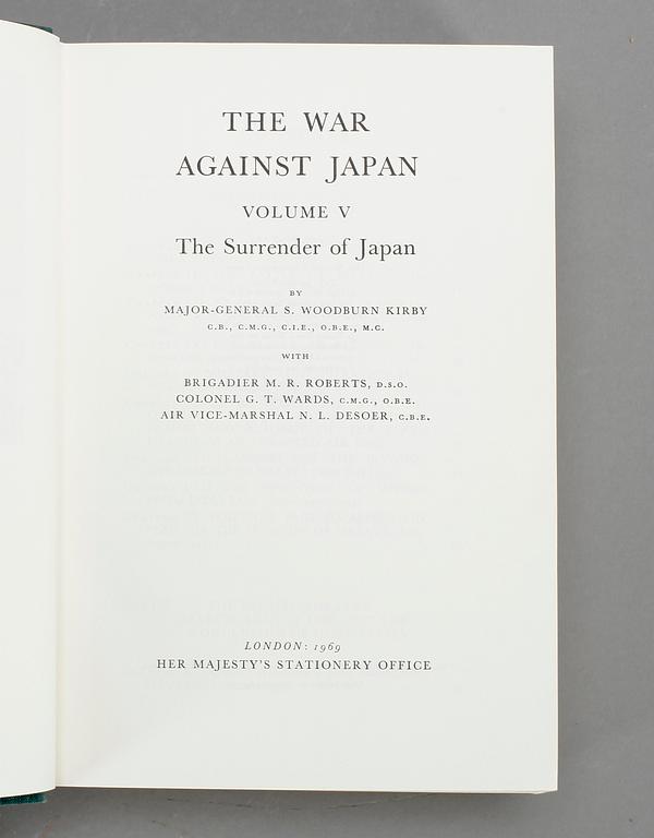 BÖCKER, 5 volymer, "History of the Second World War. The War against Japan", S. Woodburn and Kirby, London, 1957-69.