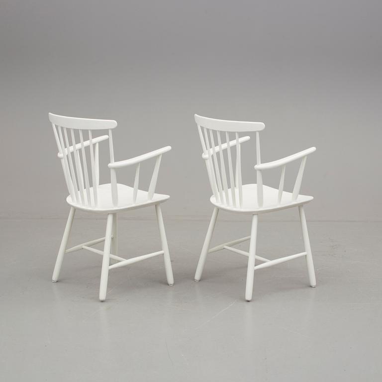 KARMSTOLAR, ett par, 1960-/70-tal.