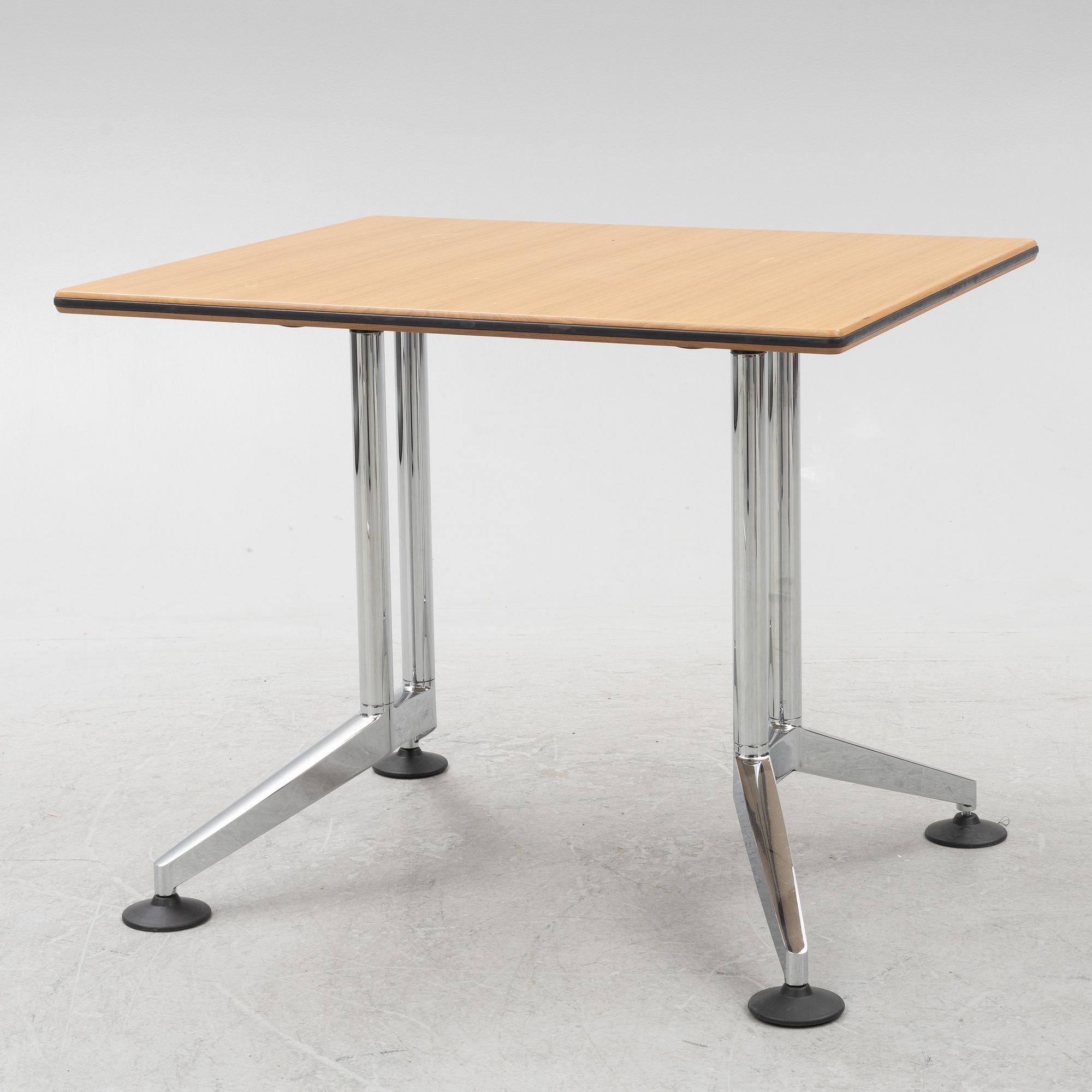 Andreas Störiko, table, model 620, Wilkhahn, contemporary.