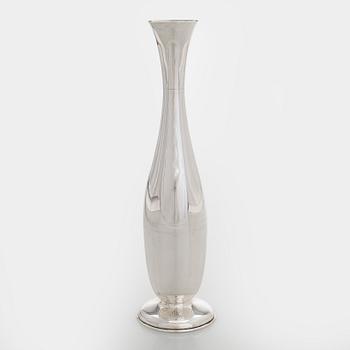 A silver vase, Miettinen & Nurmi Turku, 1953.