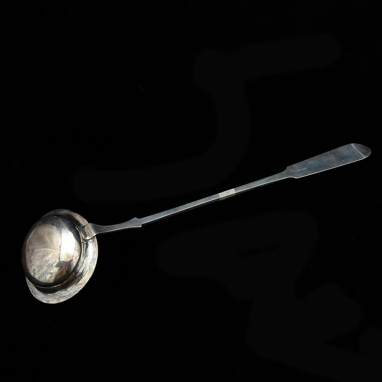 SOPPSLEV, silver, Vasa, Finland 1902. Totalvikt ca 230 gram.