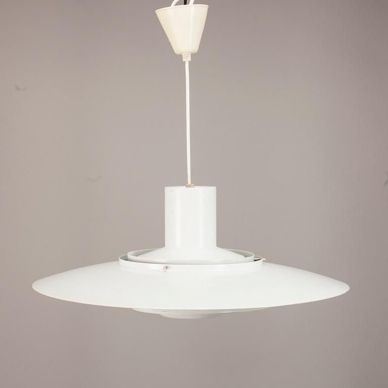 TAKLAMPA, Preben Fabricius och Jörgen Kastholm, Nordisk Solar Company. Tot. höjd ca 60 cm.