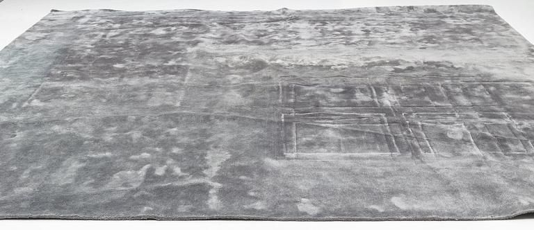 Rug, Ogeborg Design Collection, "Astro", grey, 420 x 420 cm.