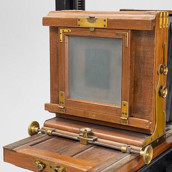 Large format camera, Stölten & Simmonsen Photographic Magazine Malmö, around 1900.