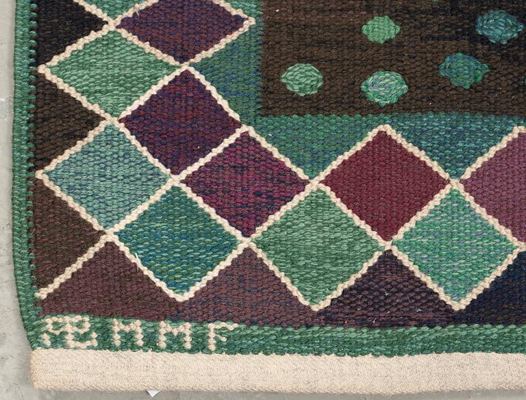 RUG. "Granen, grön". Flat weave. 230,5 x 156,5 cm. Signed AB MMF MR.