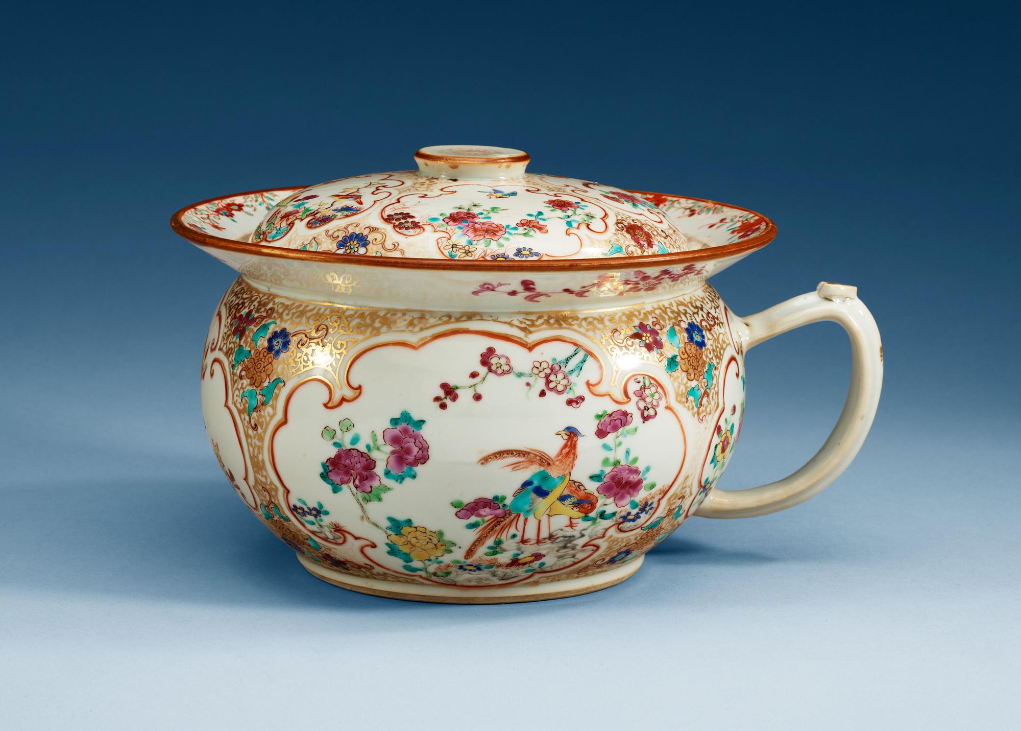 A famille rose chamber pot with cover, Qing dynasty, Qianlong (1736-95).