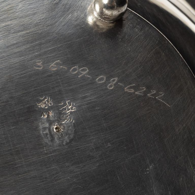 Skålar, två stycken, silver, Persien (Iran), 1900-tal.