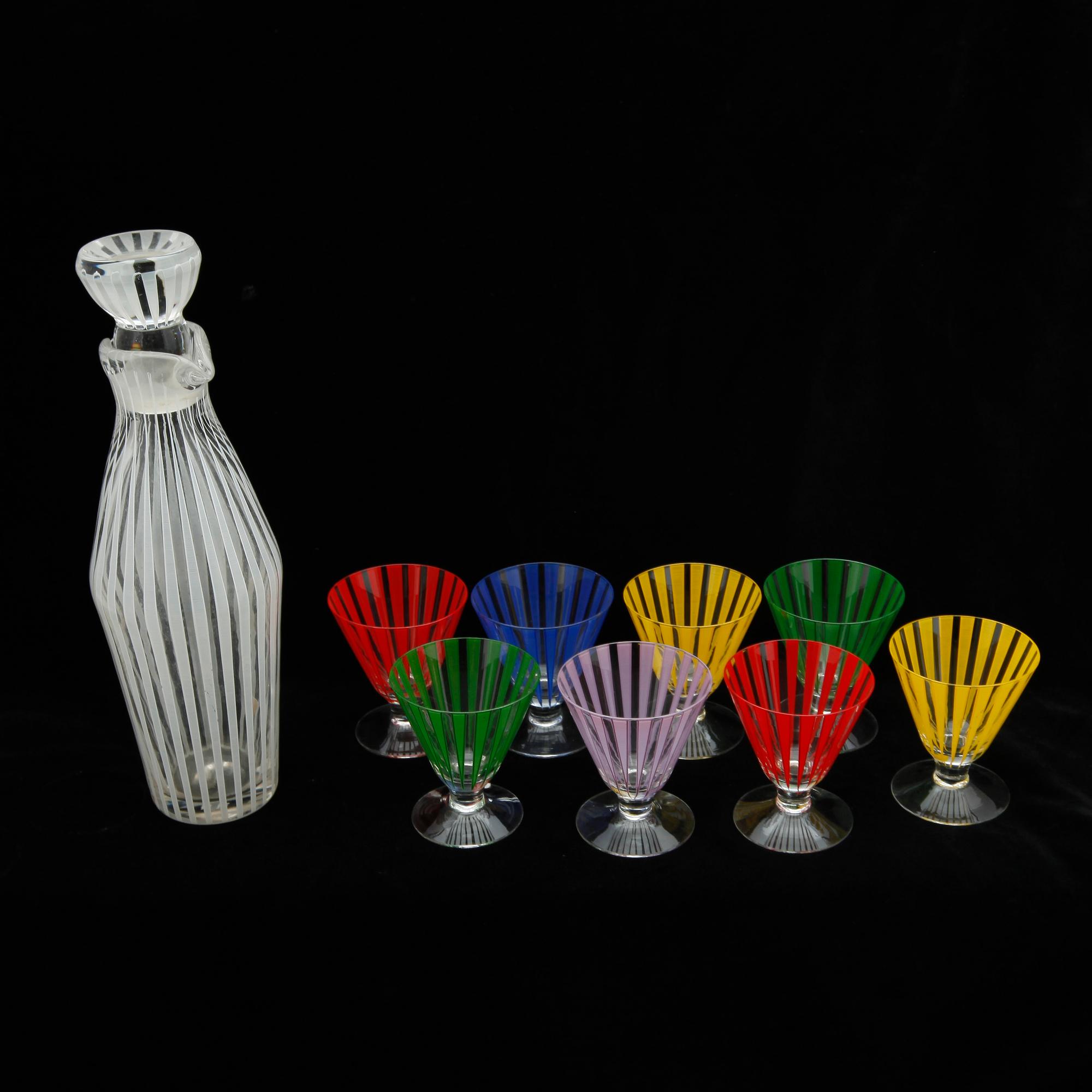 GLAS, 8 st samt KARAFF, "Strikt", Bengt Orup, Johansfors, 1950-tal.