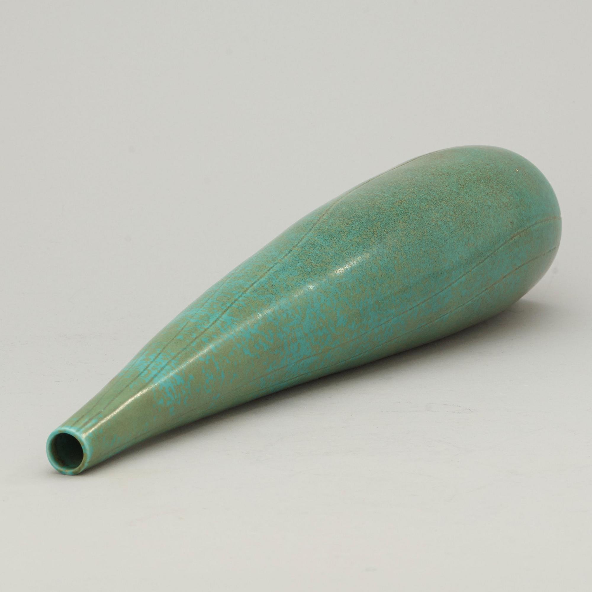 A Carl-Harry Stålhane stoneware vase, Rörstrand ca 1948.