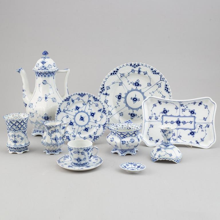 A whole- and half lace porcelain coffee service, 34 pcs "Musselmalet" from Royal Copenhagen.