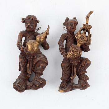 A group of five sculptured wooden decorative objects, late Qingdynasty.