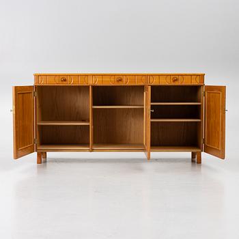 Carl Malmsten, Sideboard, “Calmare nyckel”, Åfors Möbelfabrik, second half of the 20th century.