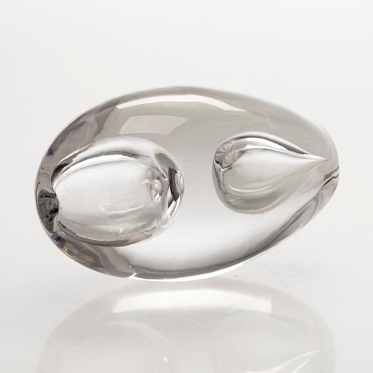 Timo Sarpaneva, a 'Teardrop' glass sculpture, model 3575, signed Timo Sarpaneva Iittala.