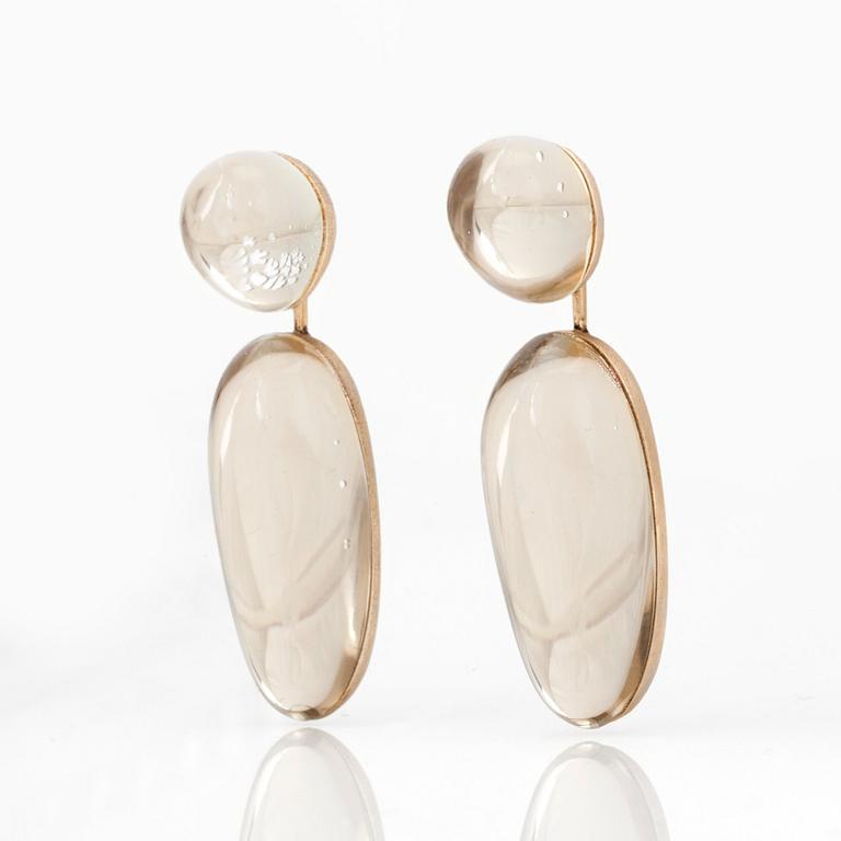 A pair of H.Stern earings, cabochon-cut rock crystals, 18K gold.