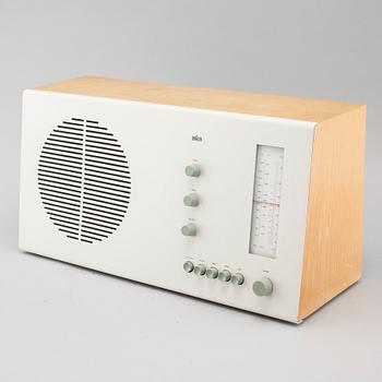 A Braun "RT 20-S" radio,