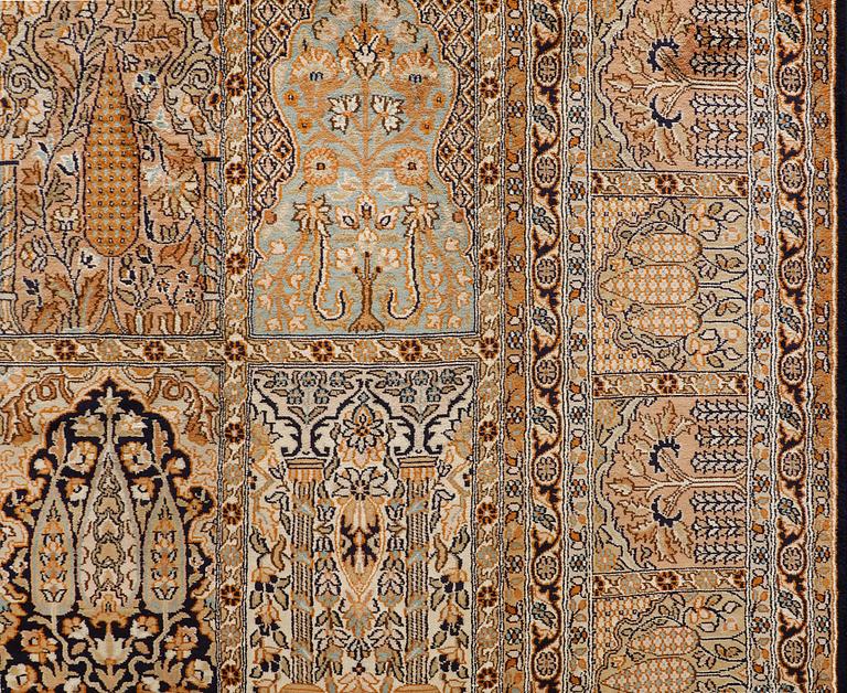 A carpet, Silk Kashmir, sk 24X24 297 x 186 cm.