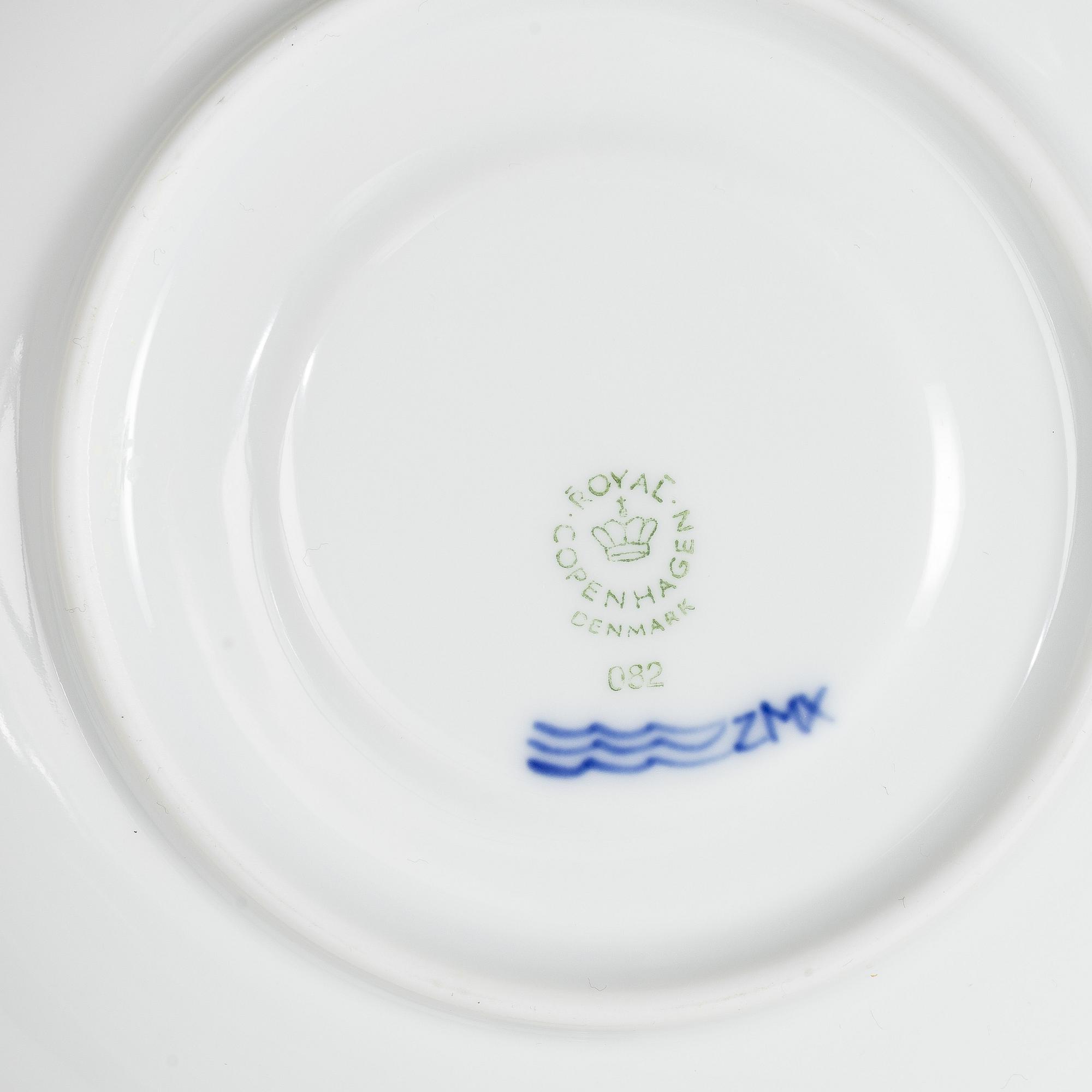 A Royal Copenhagen 'Blå blomst' part service, Denmark, 20th century. (44 pieces).
