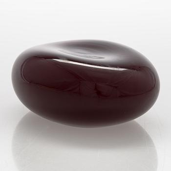 Harri Koskinen, veistos, lasia, signeerattu ja numeroitu, Harri Koskinen, Iittala 2009, 14/100.