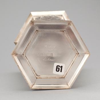 VAS, sterlingsilver, Lisa Andersson, Fellingsbro 1981. Vikt ca 368 gram.