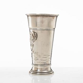 Cup/vase, silver, Anders Nilsson, Lund, 1914.