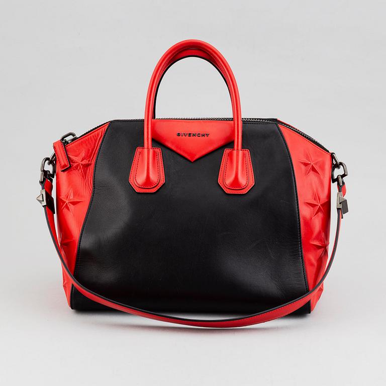 Givenchy, a black and red leather 'Antigona' handbag.