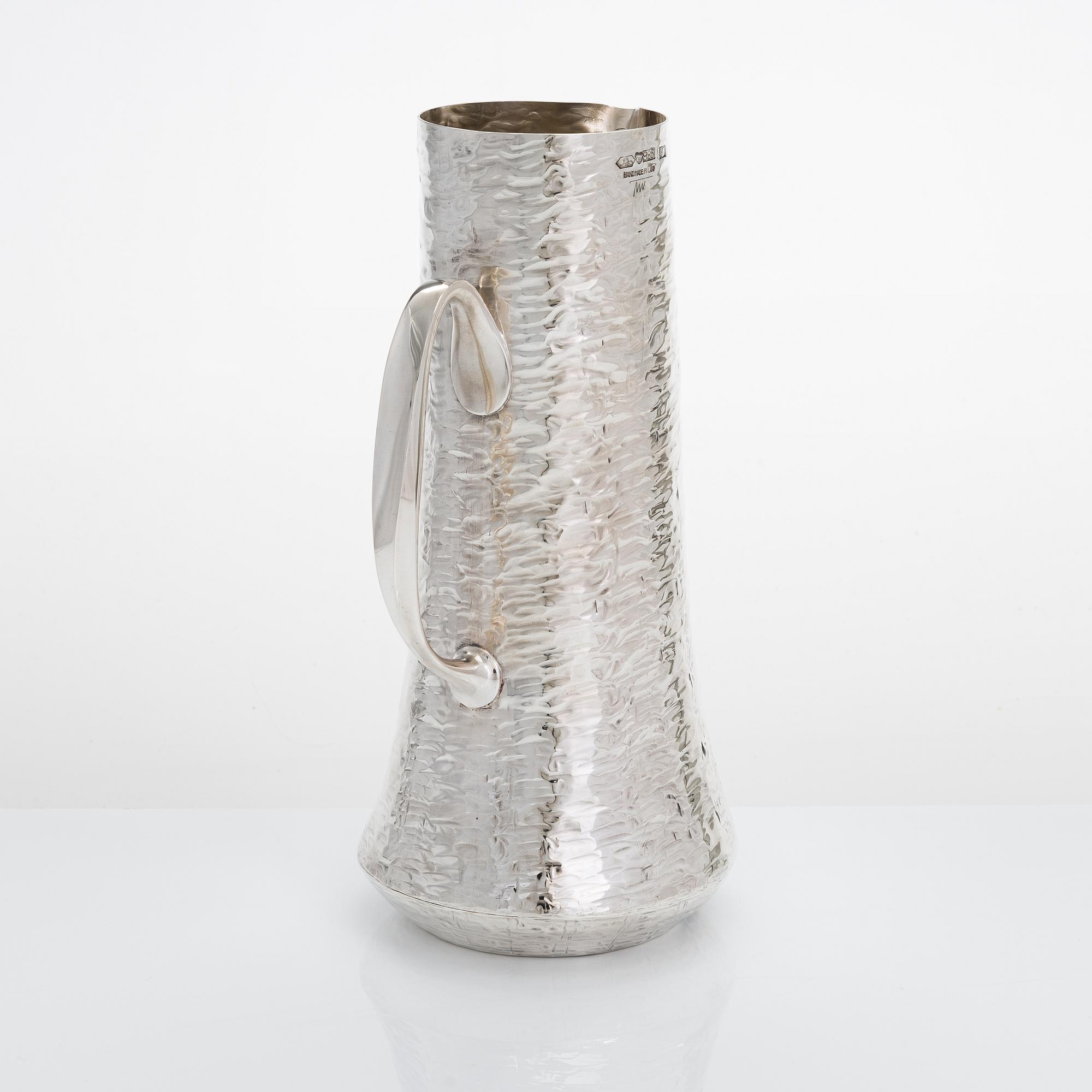 Tapio Wirkkala, a silver pitcher with six silver beakers, marked TW, Kultakeskus, Hämeenlinna Finland 1973 and 1966.