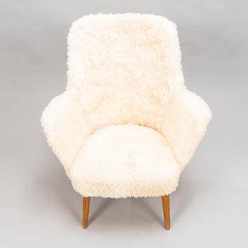 CARL GUSTAF HIORT AF ORNÄS, A 1950s 'Pedro' armchair for Puunveisto Oy - Träsnideri Ab.