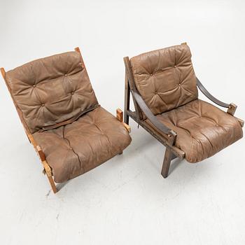 Torbjørn Afdal, Armchairs, a pair, “Hunter”, Stranda Industri A/S for Bruksbo, Norway, 1960s/70s.