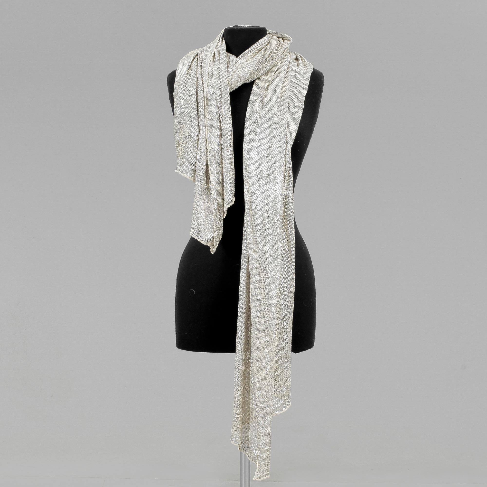 SJAL, silver, 1920/30-tal. Ca 220 x 116 cm.
