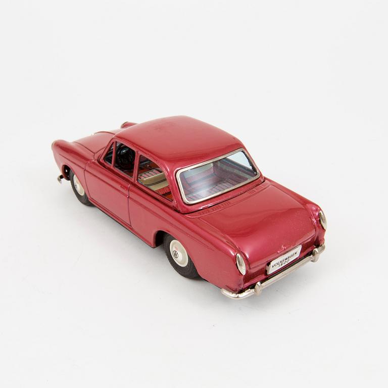 Two tinplate toy cars Japan 1960s.