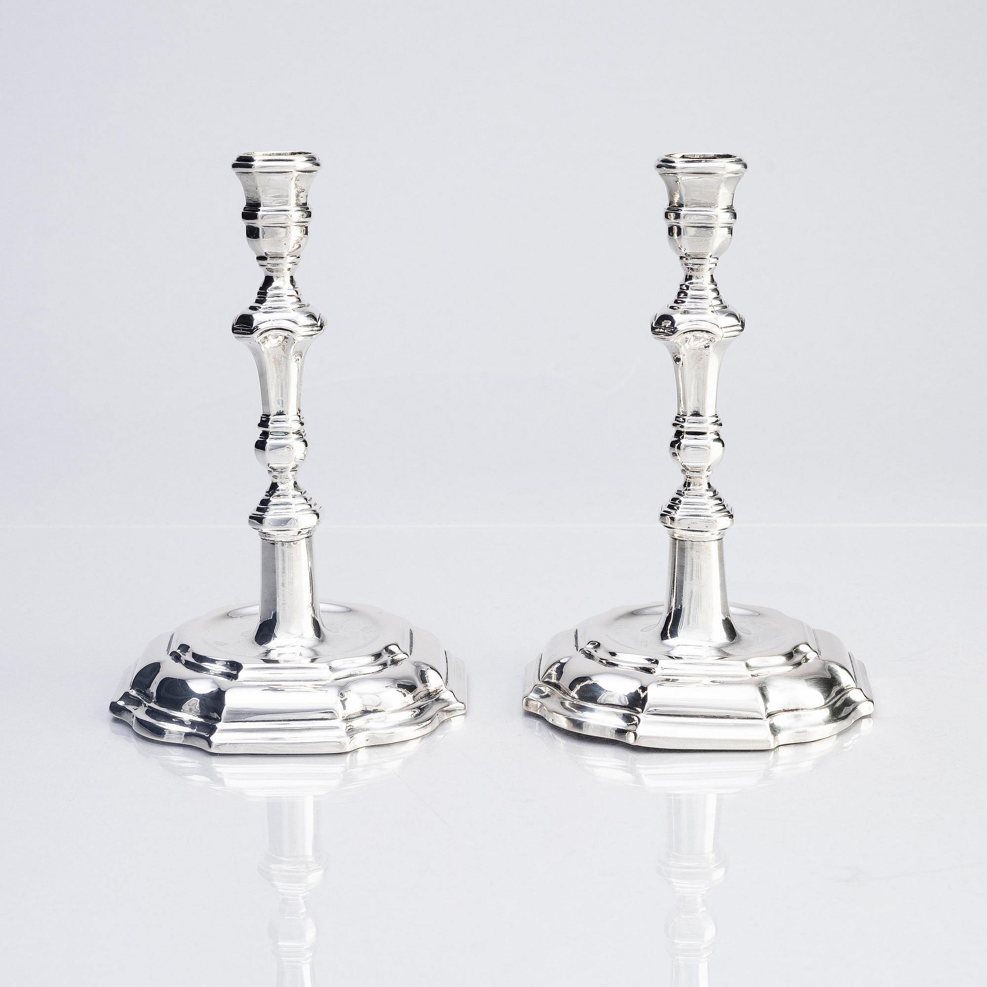 Hans Eriksson Nordwall, ljusstakar, ett par, silver, Stockholm 1727. Senbarock.