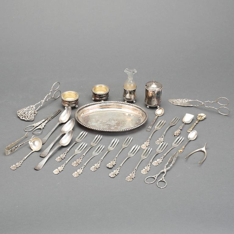 PARTI SILVER, K Anderson, Göteborg, 1923. Total vikt ca 793g.