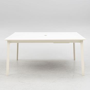 Claesson Koivisto Rune, bord, "Pergola", Iren Uffici, Italien.