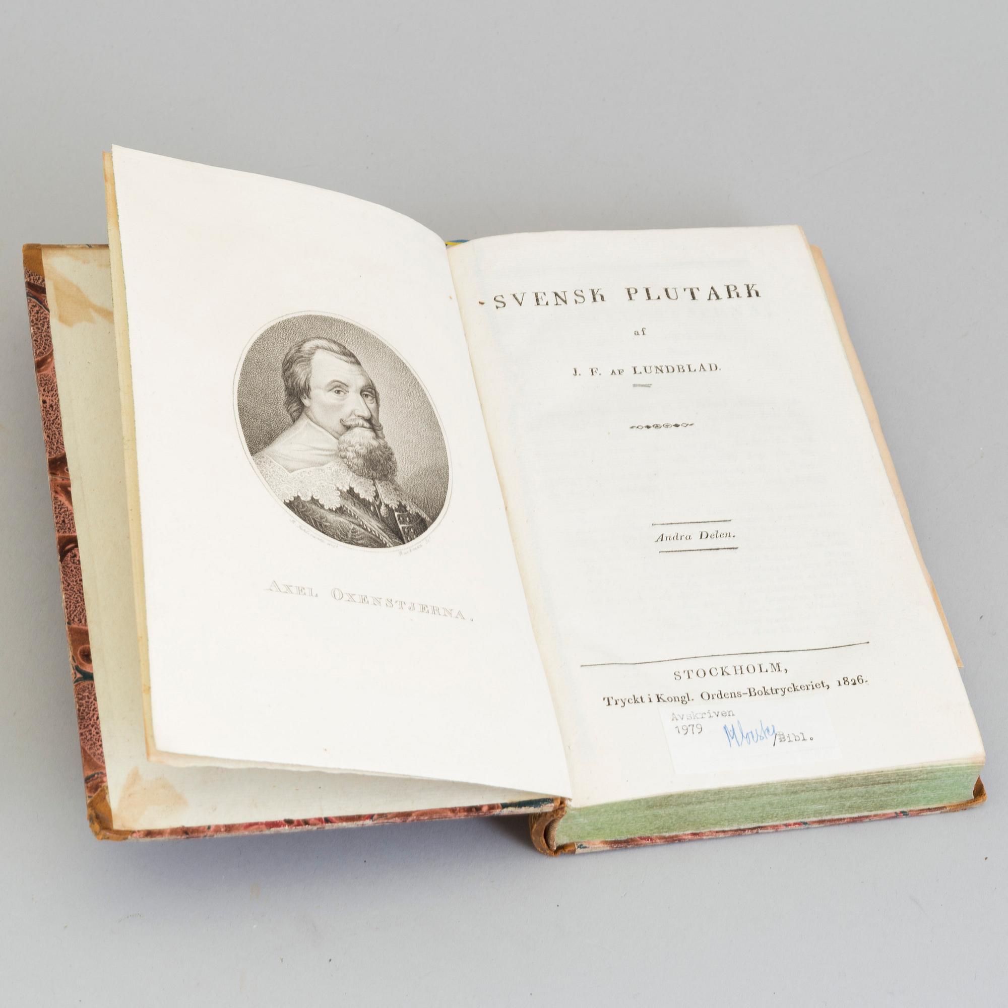 BÖCKER: 2 volymer, Svensk Plutark, JF af Lundblad, tryckt hos Kongl Ordens-Boktryckeriet 1823/26.