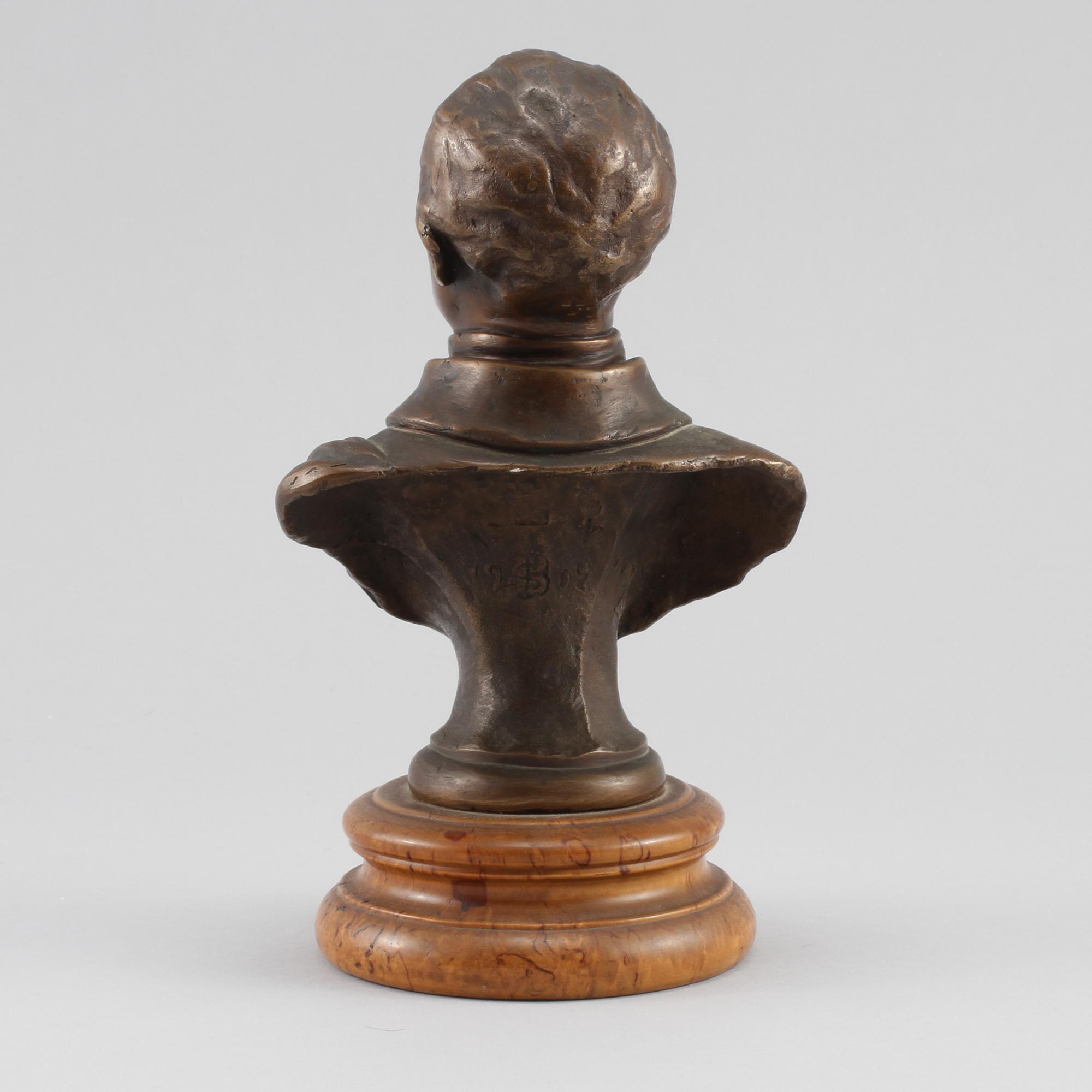SKULPTUR, brons, monogramsignerad och daterad 1909.