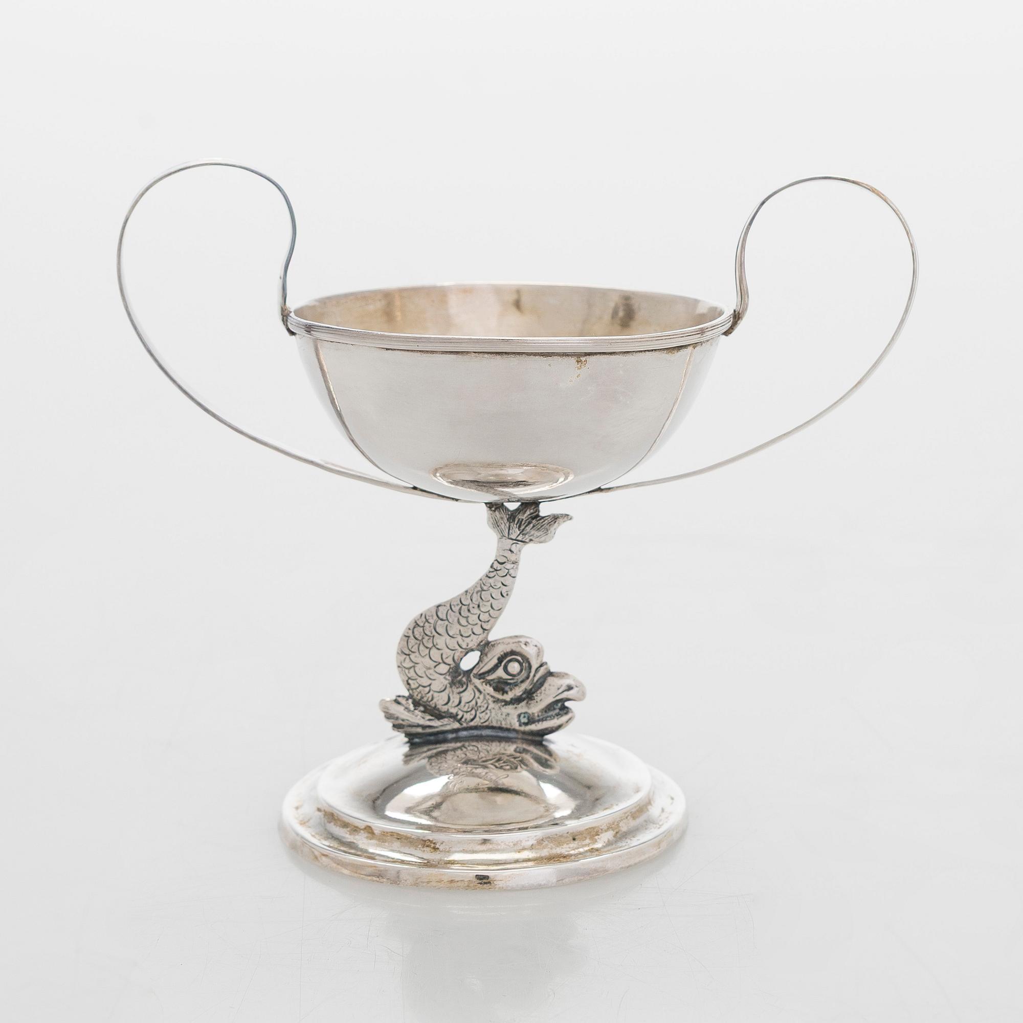 Saltkar, silver, C. I. Rindell 1810-37, och matskedar, 6 st, silver, A. Mörck, Björneborg 1800-talets första hälft.