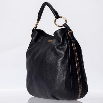 VÄSKA, Prada.